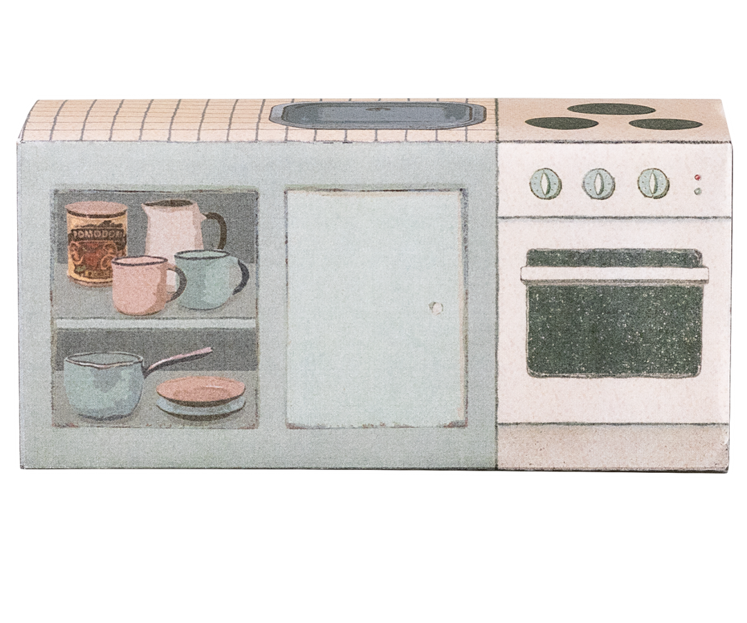 Maileg Cooker Kitchen Counter Playset – Miniature Mouse Kitchen with Accessories