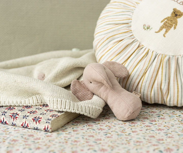 Maileg Lullaby friends, Elephant rattle - Rose