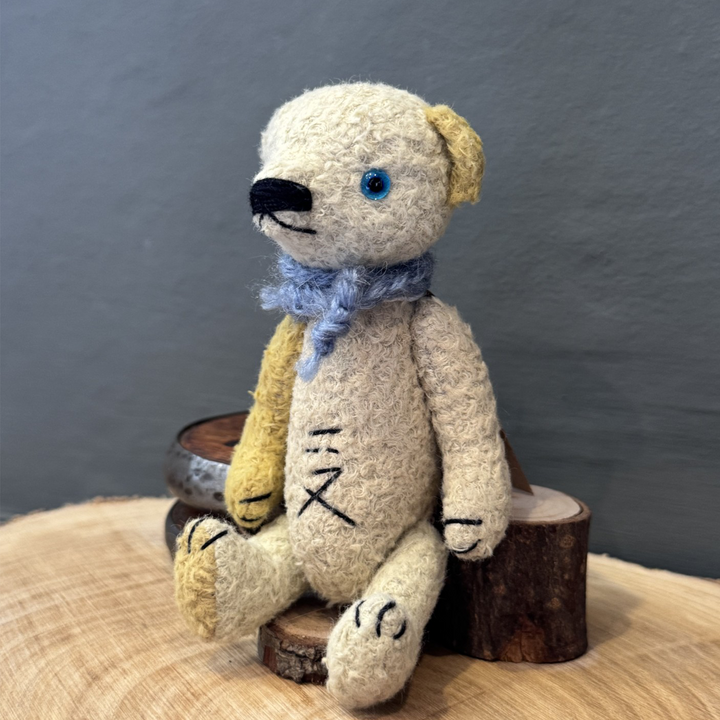 Alena Aleshina Bears - Anya