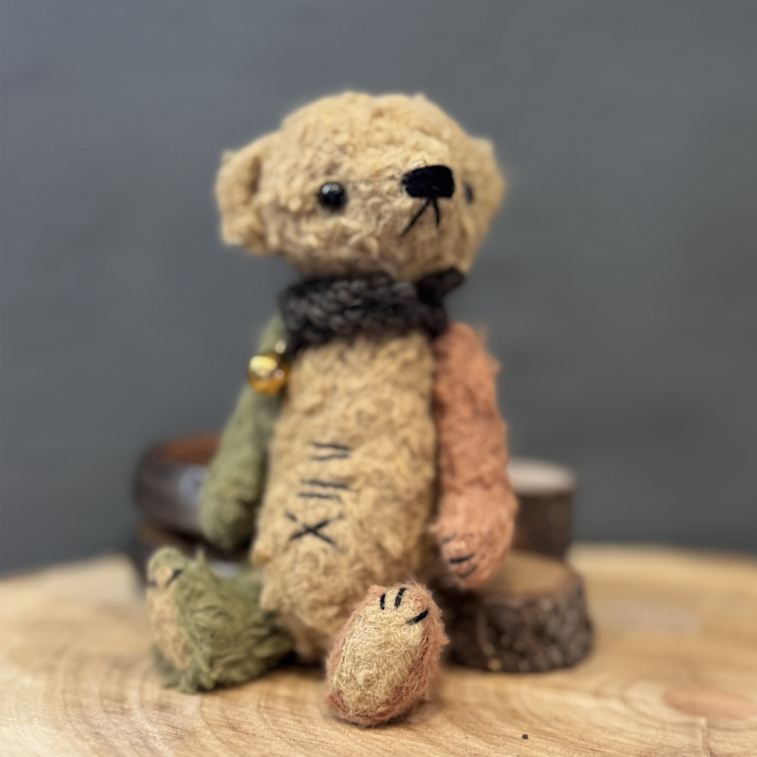 Alena Aleshina Bears - Petya