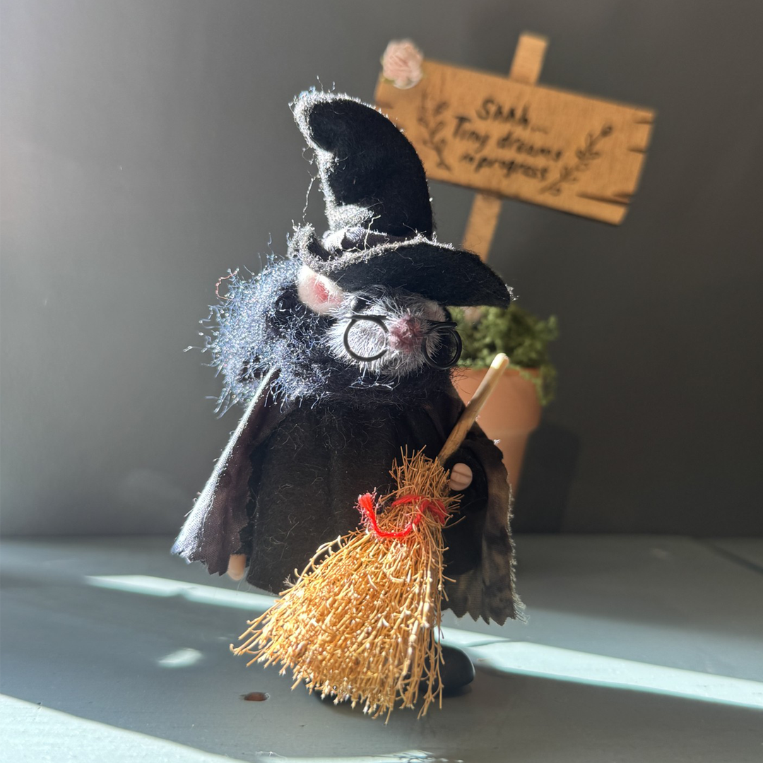 Bertrum Muffett Creations - Wobbin