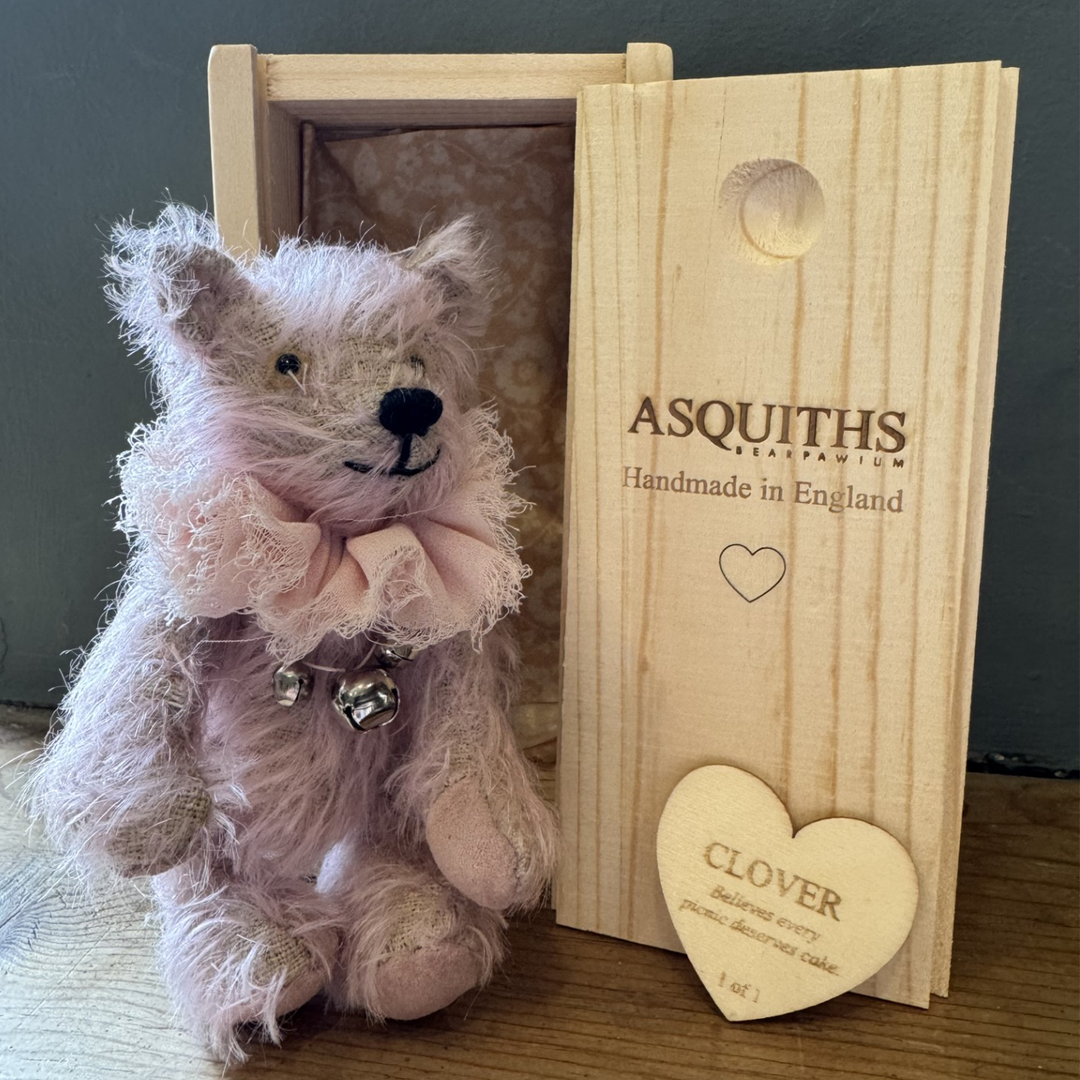 Clover Handmade Mohair Teddy Bear | Asquiths Little Bear Collection