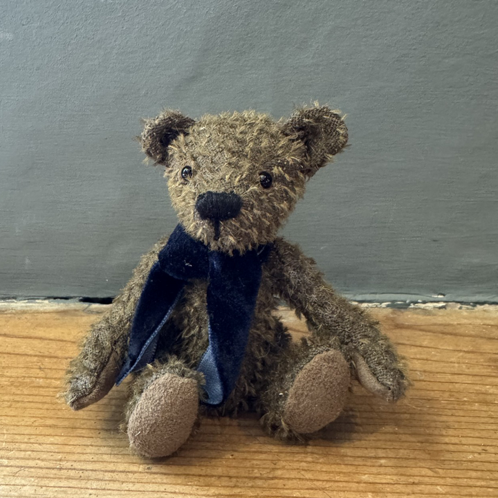 Humphrey Handmade Mohair Teddy Bear | Asquiths Little Bear Collection