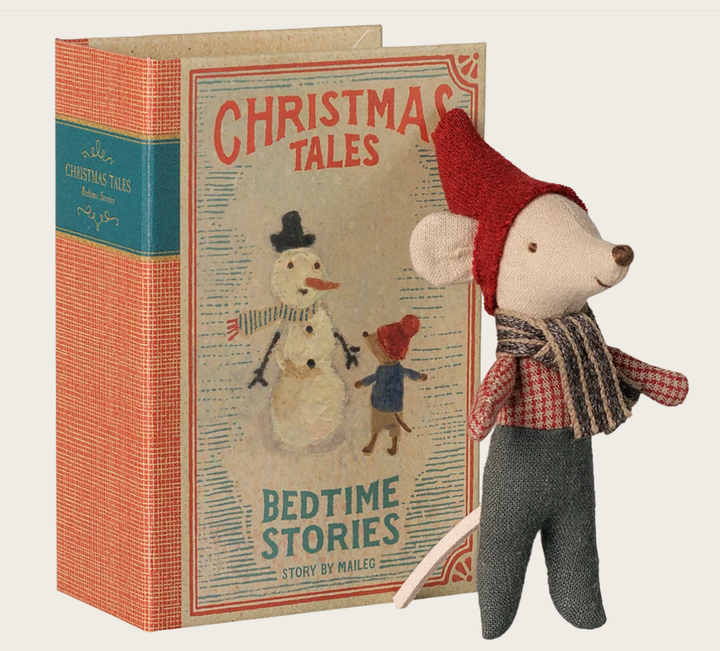 Maileg Christmas Mouse, Baby in Book | 14-6700-00