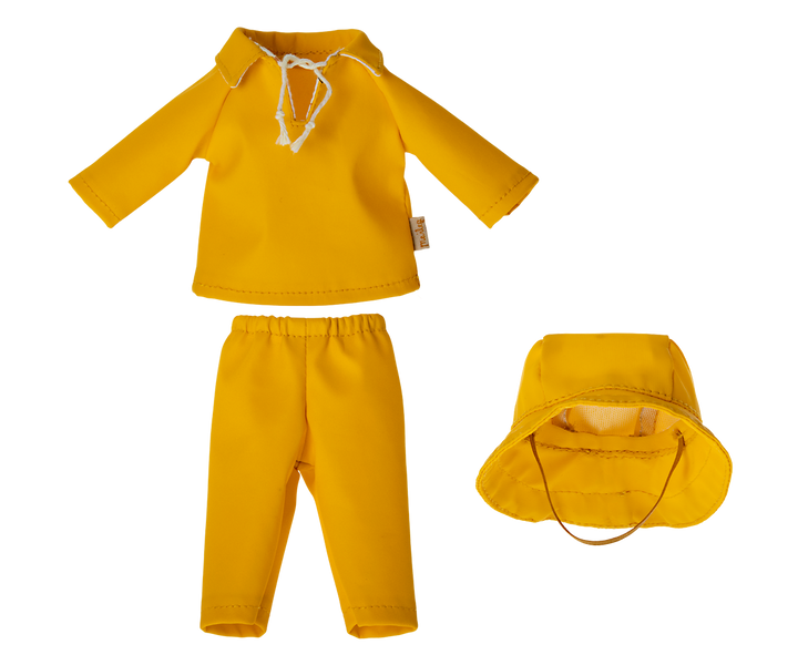 Maileg Teddy Dad Raincoat with Hat | Teddy Dad Rainwear Clothing Set
