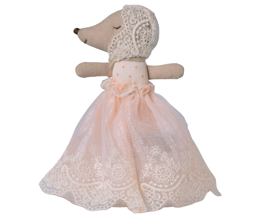 PRE ORDER | Maileg Baby mouse in gown - Powder (SS26)