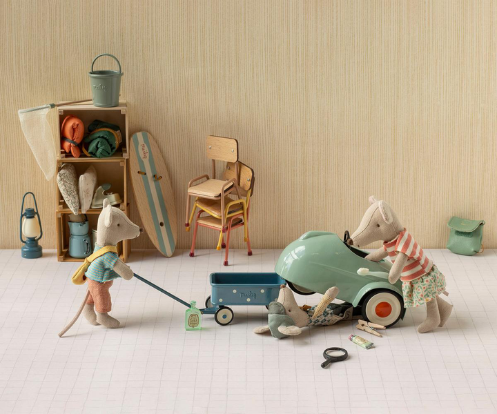 Maileg Mouse Car – Light Mint (AW26)  Metal Pull-Along Car for Maileg Mice