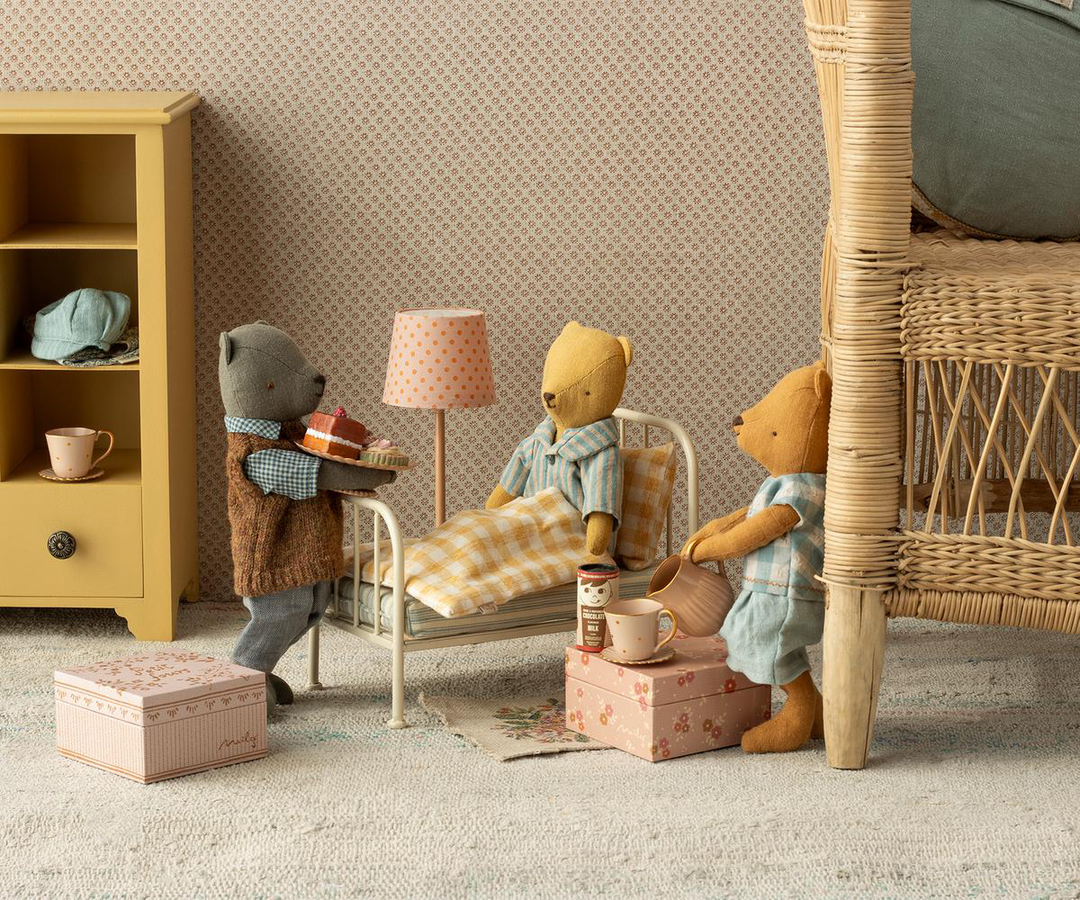 Maileg Vintage Bed for Teddy Junior | Metal Bed with Bedding
