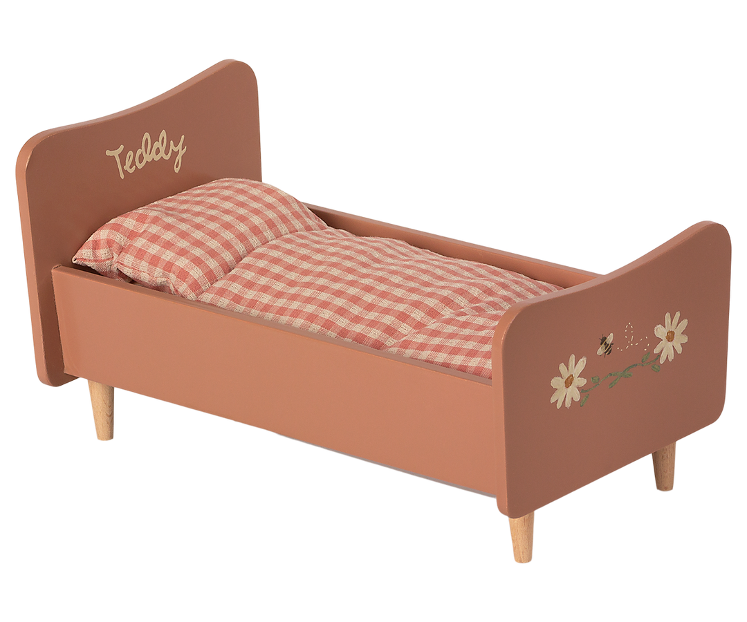 Maileg Wooden Bed for Teddy Mum – Rose | Wooden Teddy Bed with Bedding