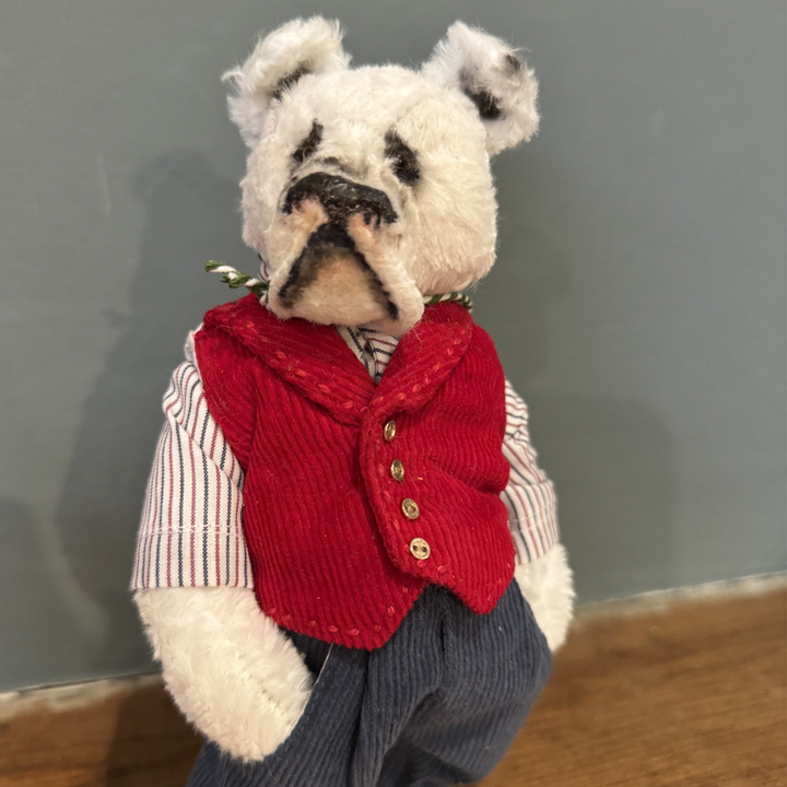Out of The Woods Bears Billy Bulldog 7" – One of a Kind Handmade Artist Bear Collectible