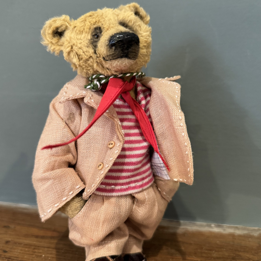 Out of The Woods Bears Andrew 7" – One of a Kind Handmade Artist Bear in Pale Pink Linen Suit