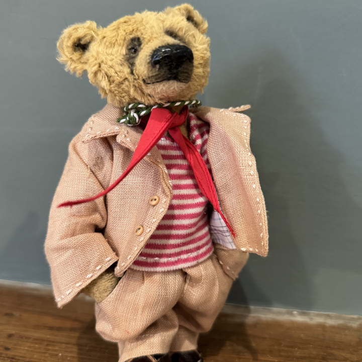 Out of The Woods Bears Andrew 7" – One of a Kind Handmade Artist Bear in Pale Pink Linen Suit