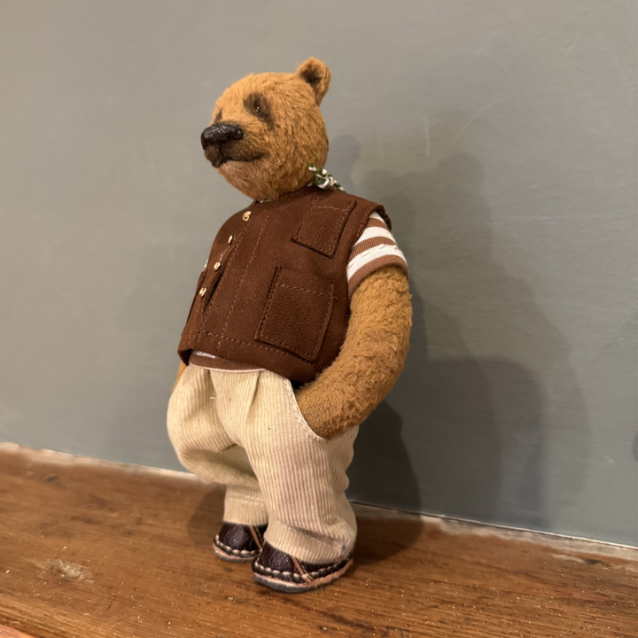 Out of The Woods Bears Harold 7" – One of a Kind Handmade Artist Bear Collectible