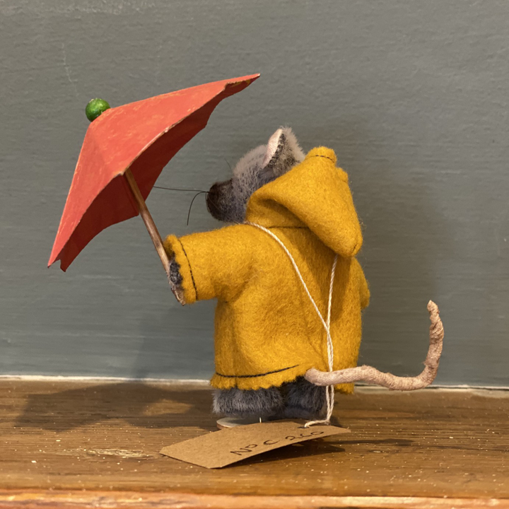 Puzzle Bears - Mouse with Umbrella