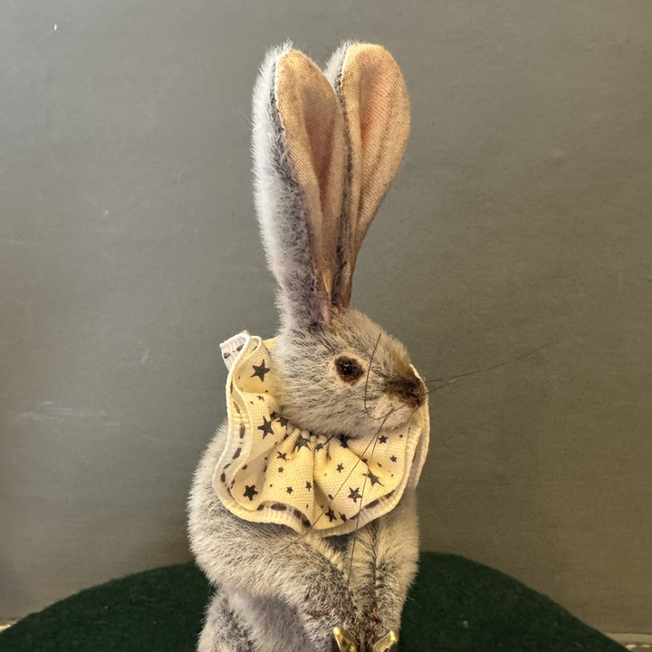 Puzzle Bears - Grey Rabbit with key