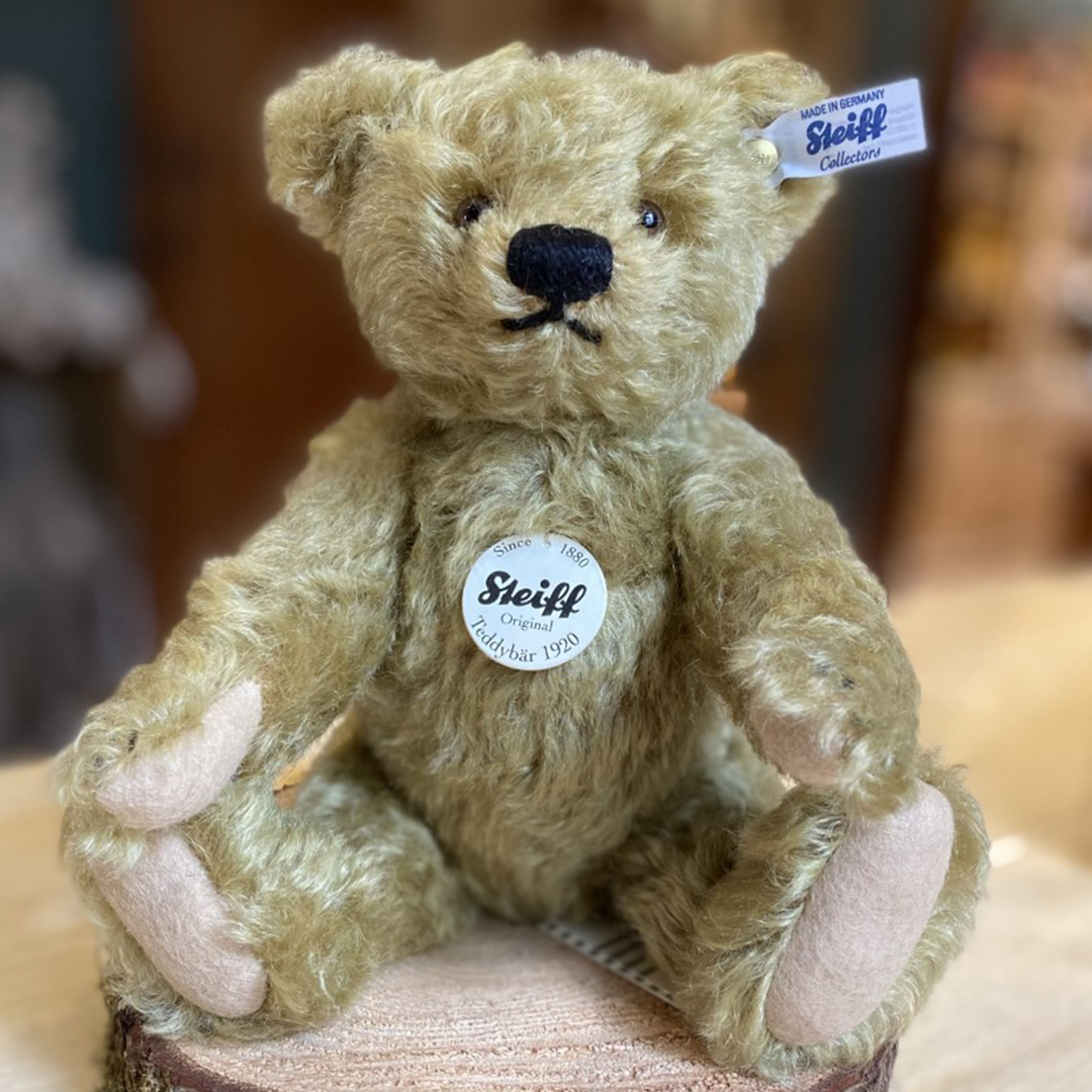 Steiff Classic 1920 Teddy Bear