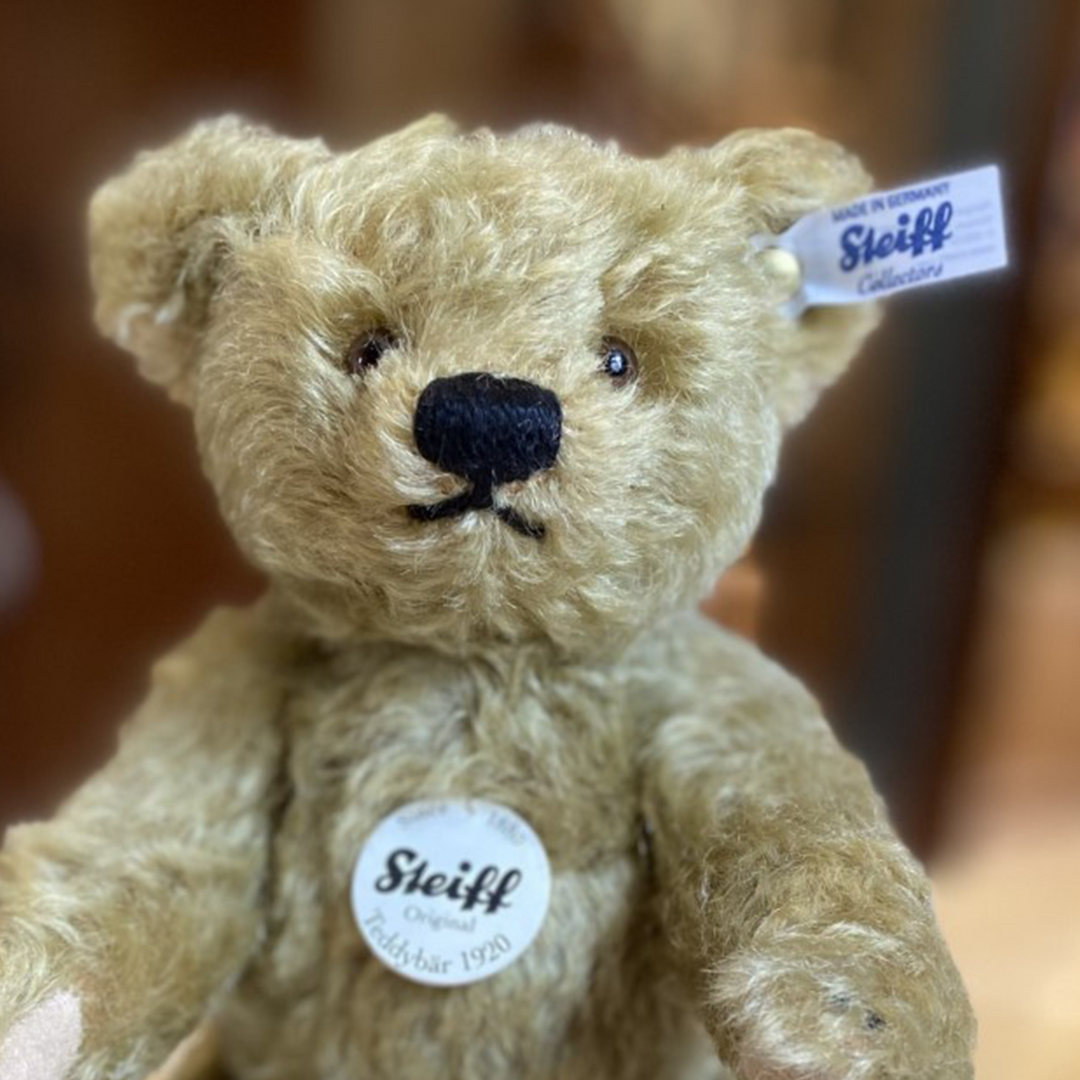 Steiff Classic 1920 Teddy Bear