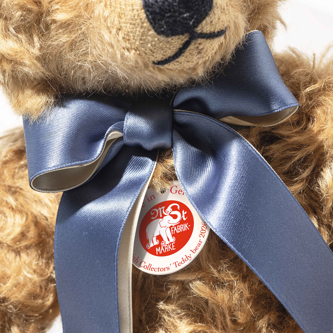Steiff British Collectors Bear 2026 – Limited Edition Mohair Teddy