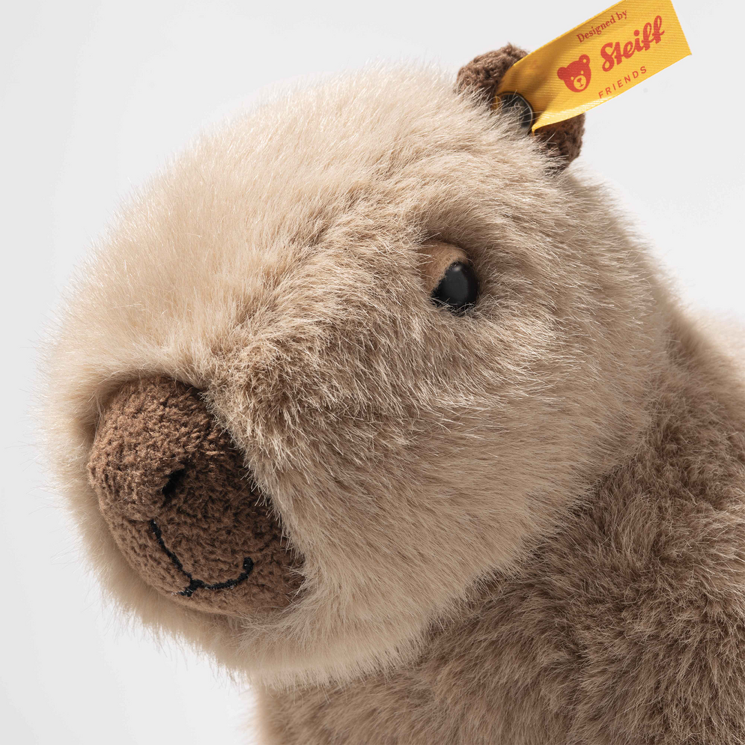 Steiff Chip Capybara – Soft Plush Capybara with Button in Ear