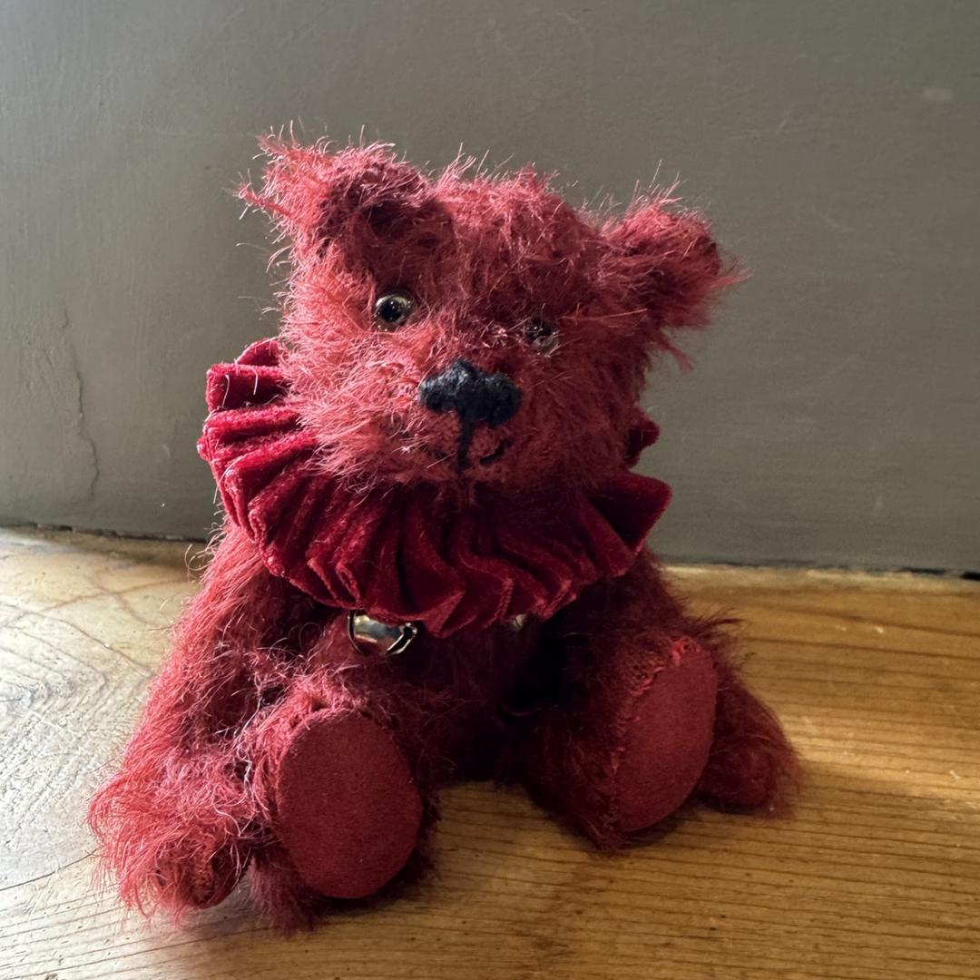 Wren Handmade Mohair Teddy Bear | Asquiths Little Bear Collection